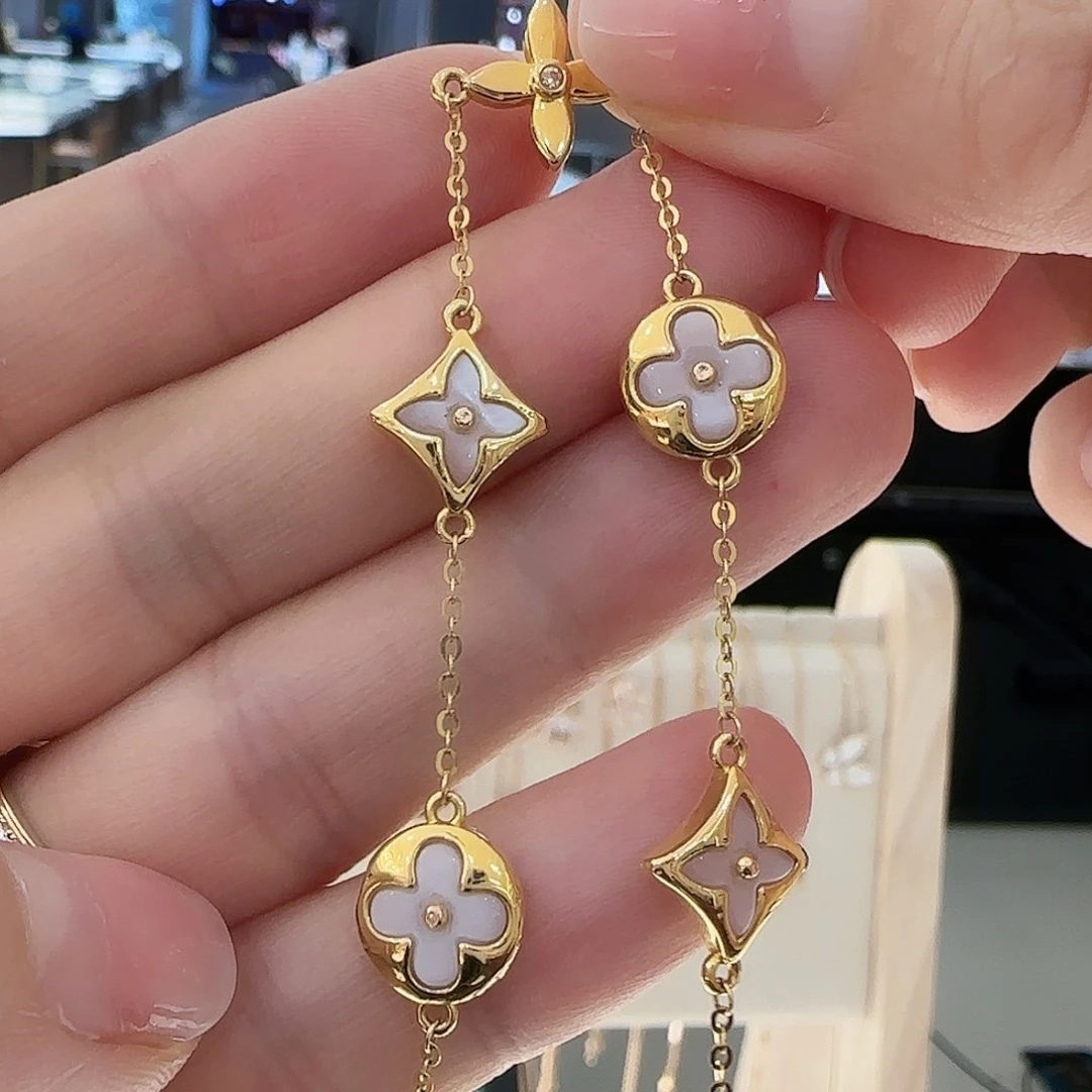 手链贝壳（贝母）18K金镶嵌手链