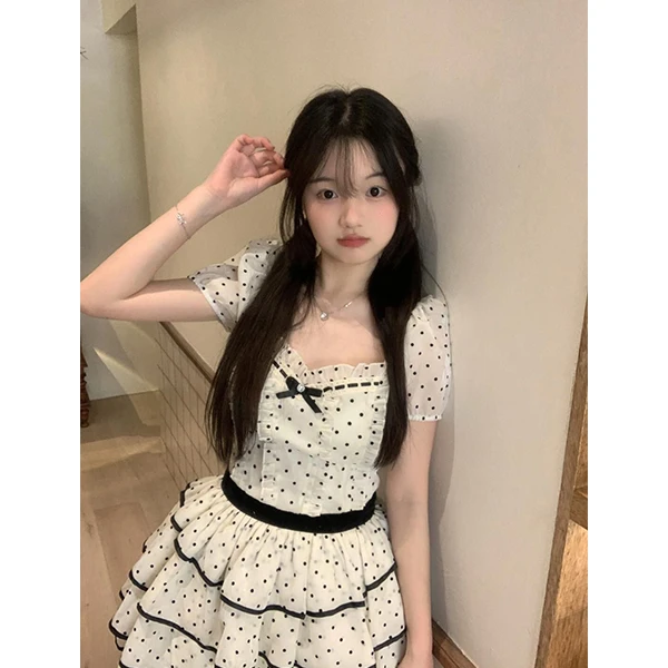 1152波点公主蓬蓬裙高级感法式方领蕾丝拼接蝴蝶结泡泡袖连衣裙女