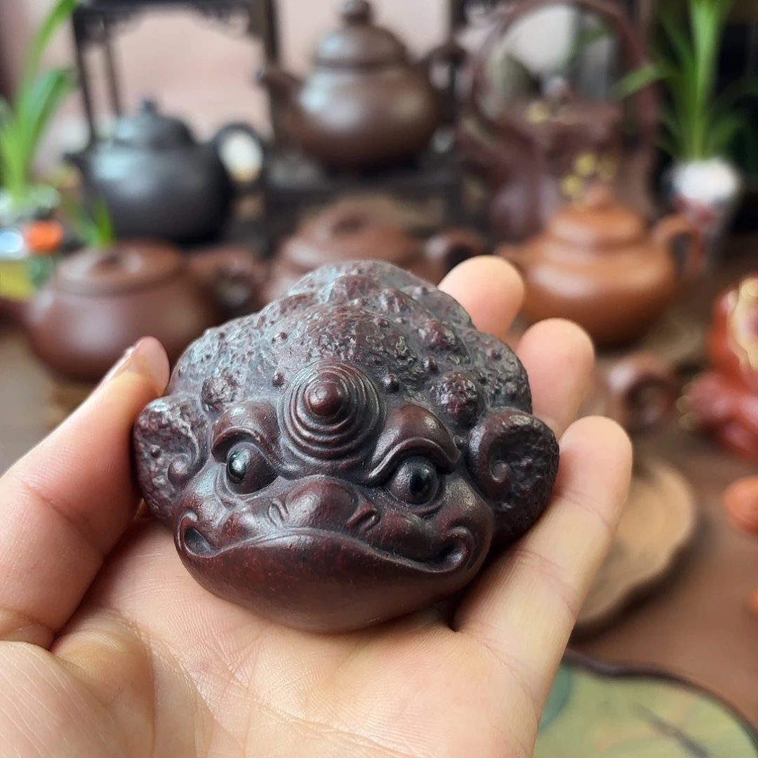 紫砂茶壶金蟾石红