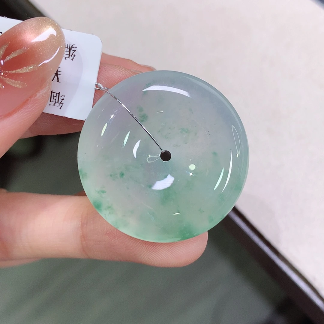 翡翠未镶嵌颈饰30.4-6.7