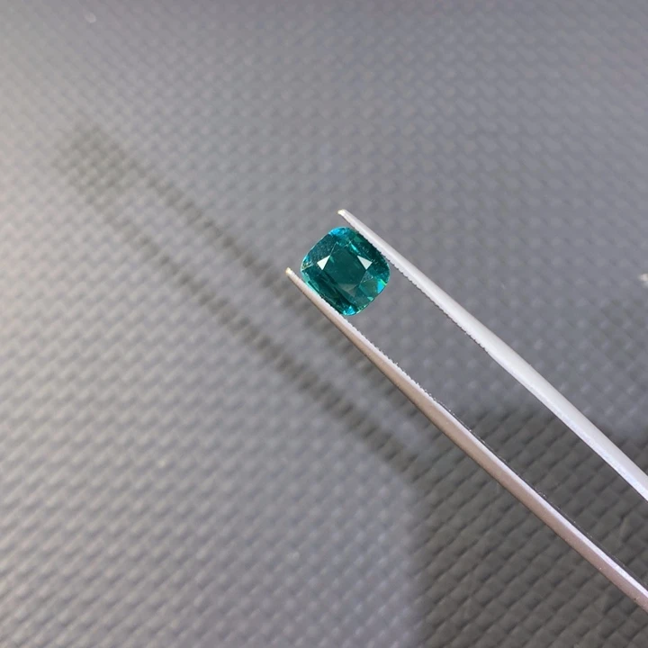 碧玺百搭大气未镶嵌拉贡3.0ct