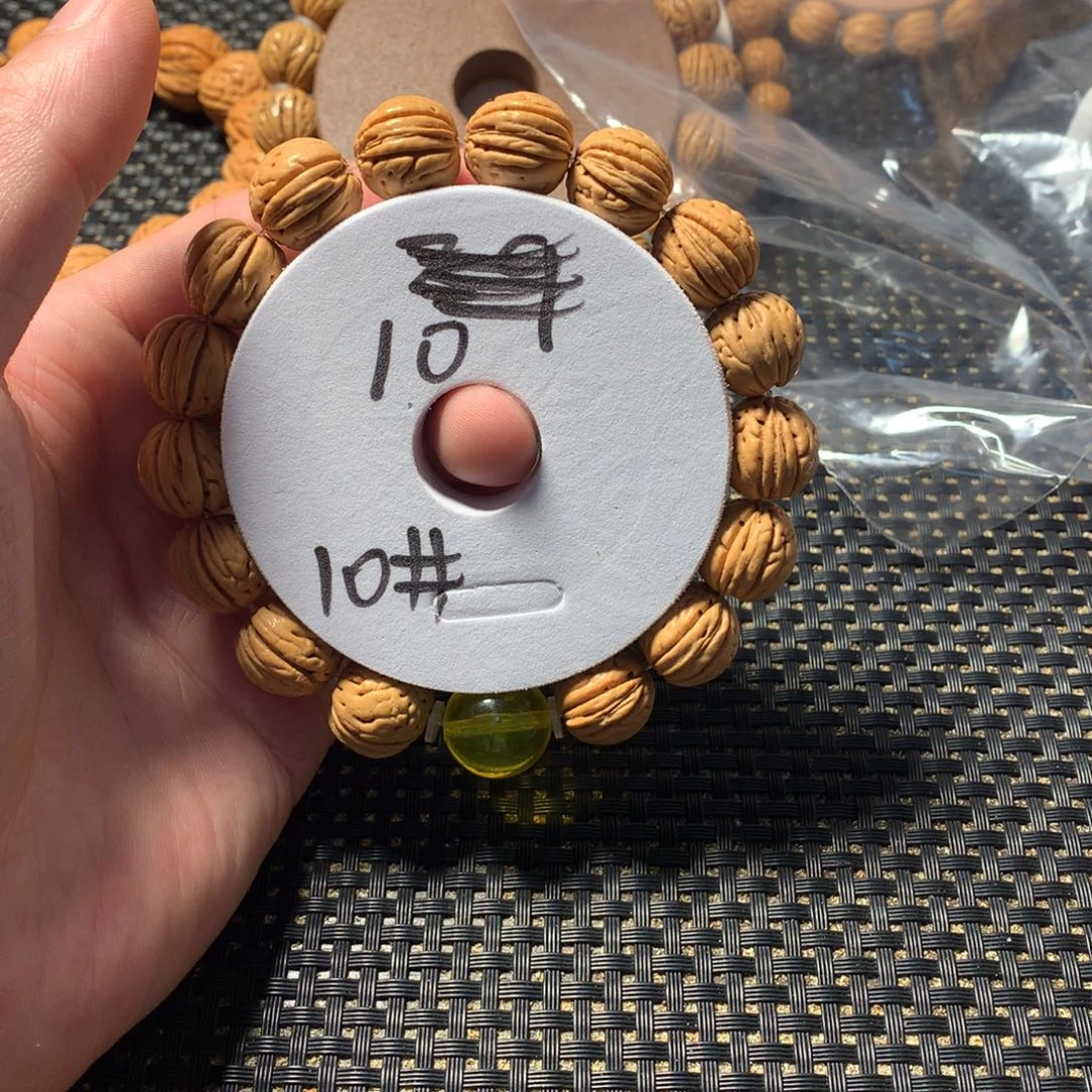 ****手串桃核10号链接，