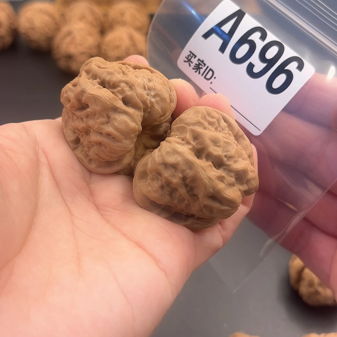 桃核把件阳*蛙蛙福利39