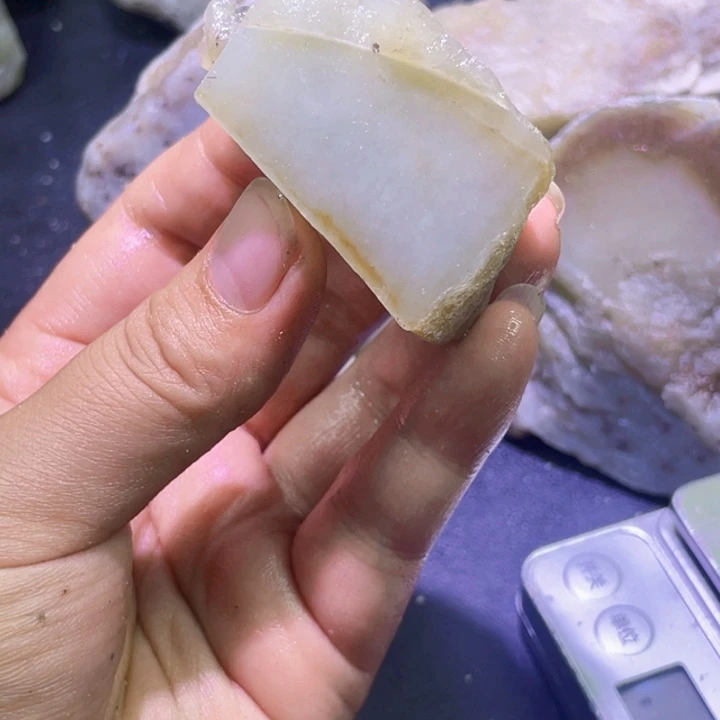未镶嵌和田玉珠宝半成品