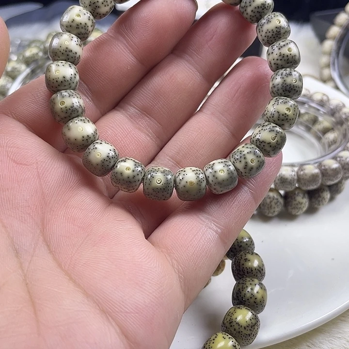 邢***生手串星月菩提单圈