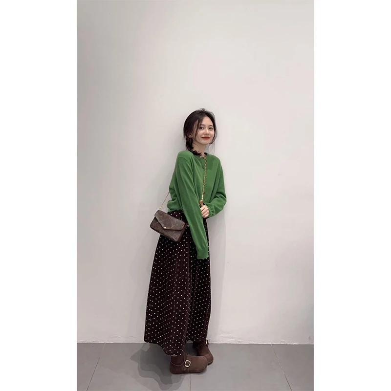 温柔简约小香风针织开衫女高级感内搭毛衣外套宽松高腰波点半身裙