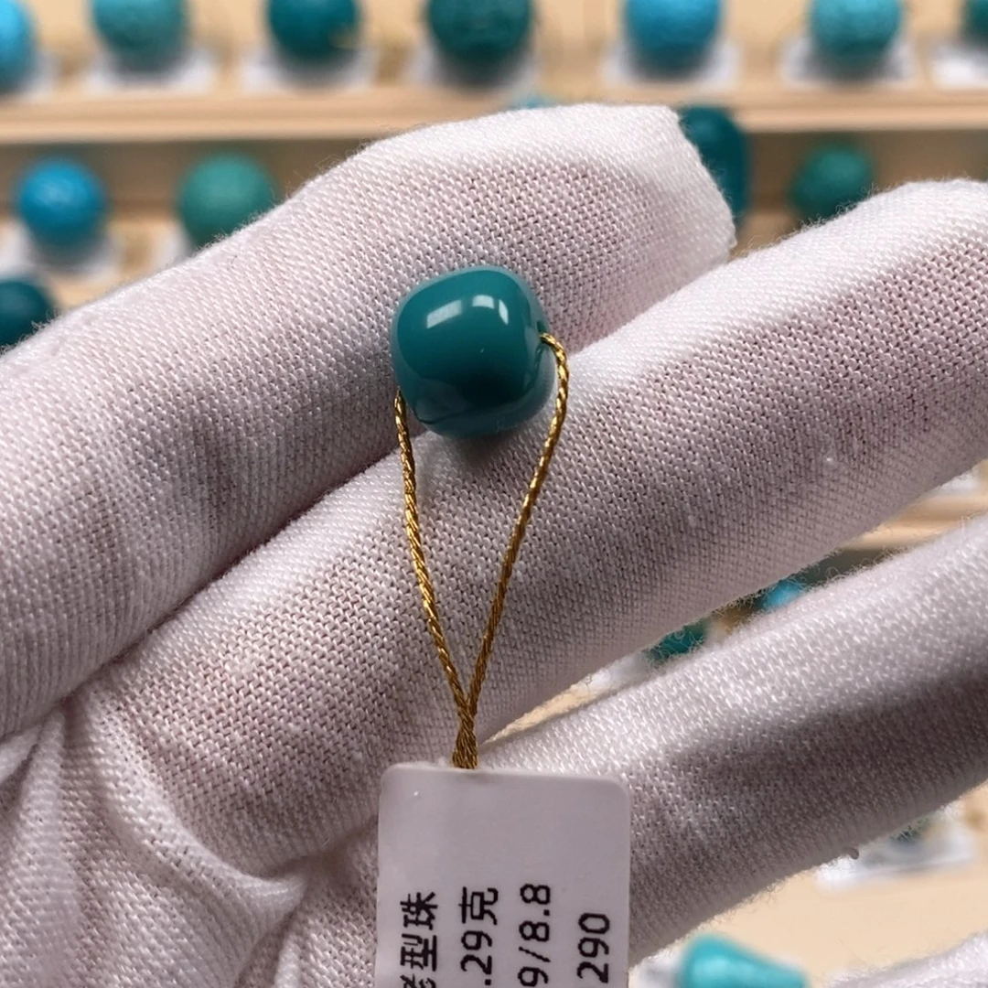 绿松石未镶嵌精品原矿高瓷绿松石