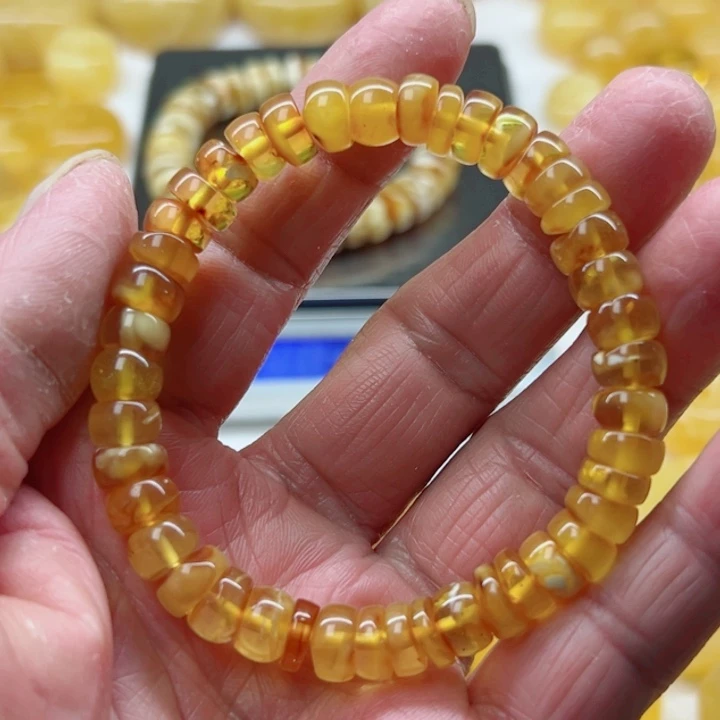 琥珀（矿物珀）未镶嵌裸石