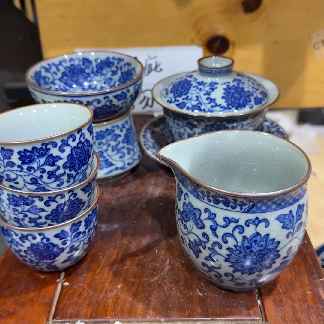微瑕疵介意勿拍陶瓷器皿A778