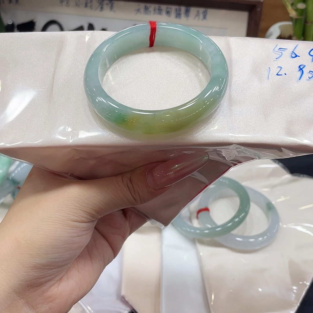 翡翠未镶嵌手镯天然缅甸Ａ货翡翠手镯20