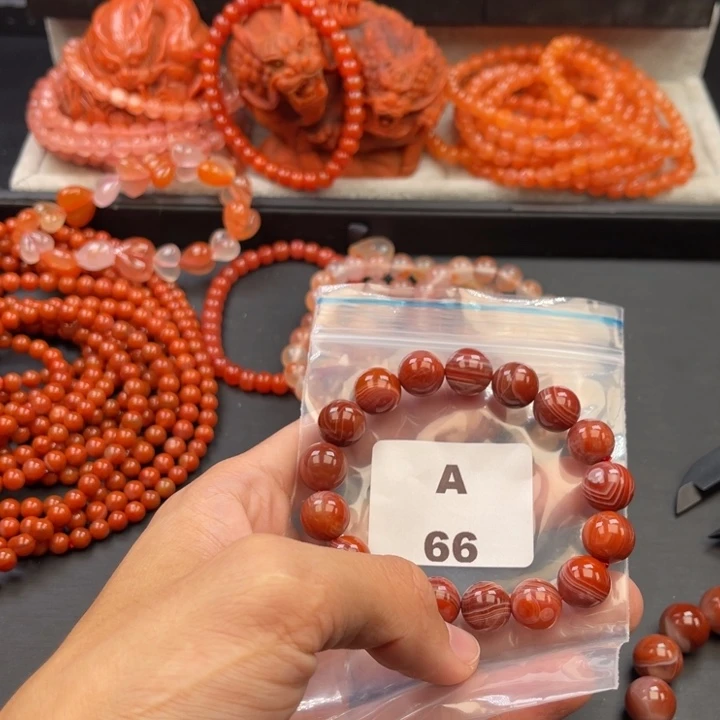 南红玛瑙未镶嵌多样性发货默认微瑕称重11mm