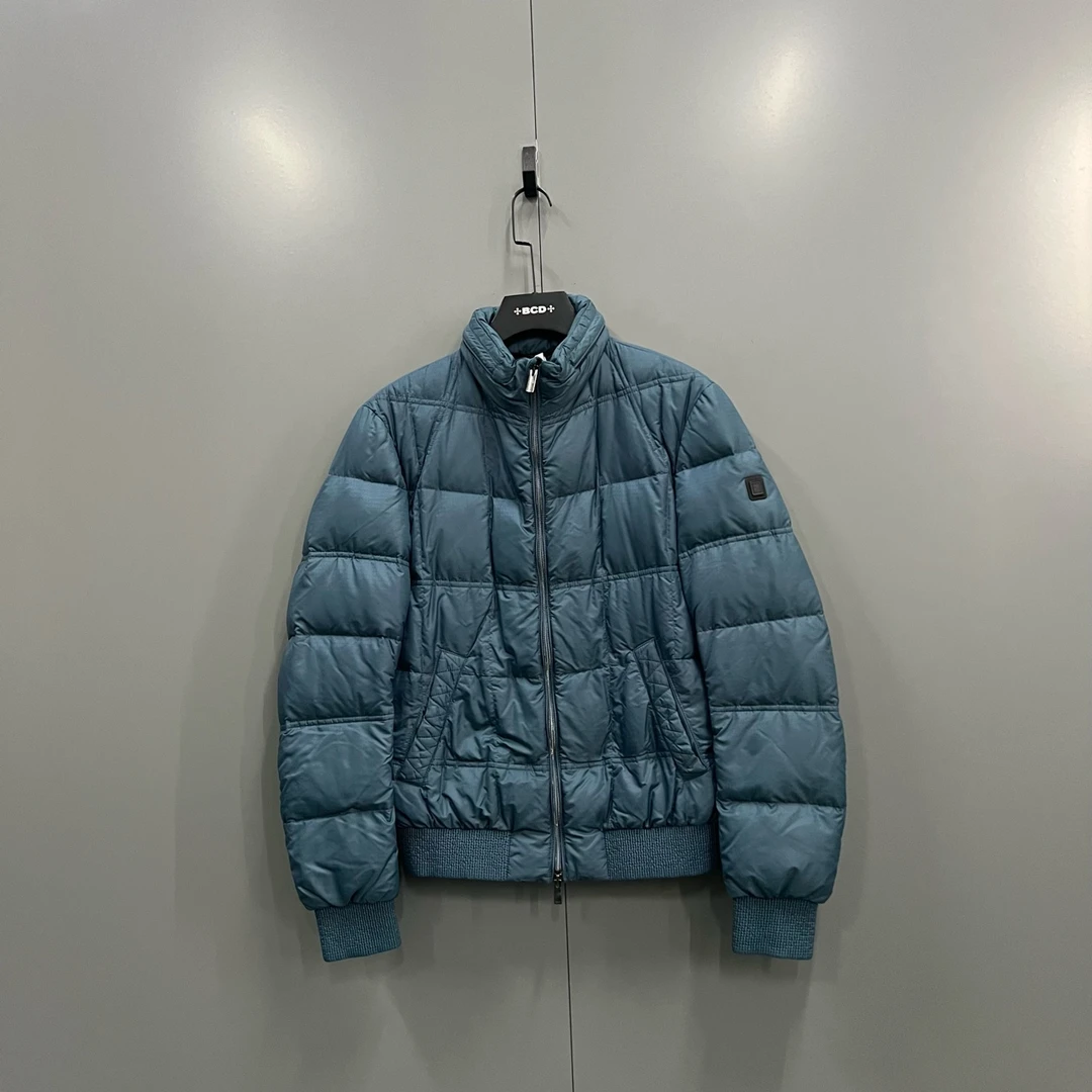 99新 FENDI/芬迪 h915 蓝色袖标logo羽绒服 46码 013787