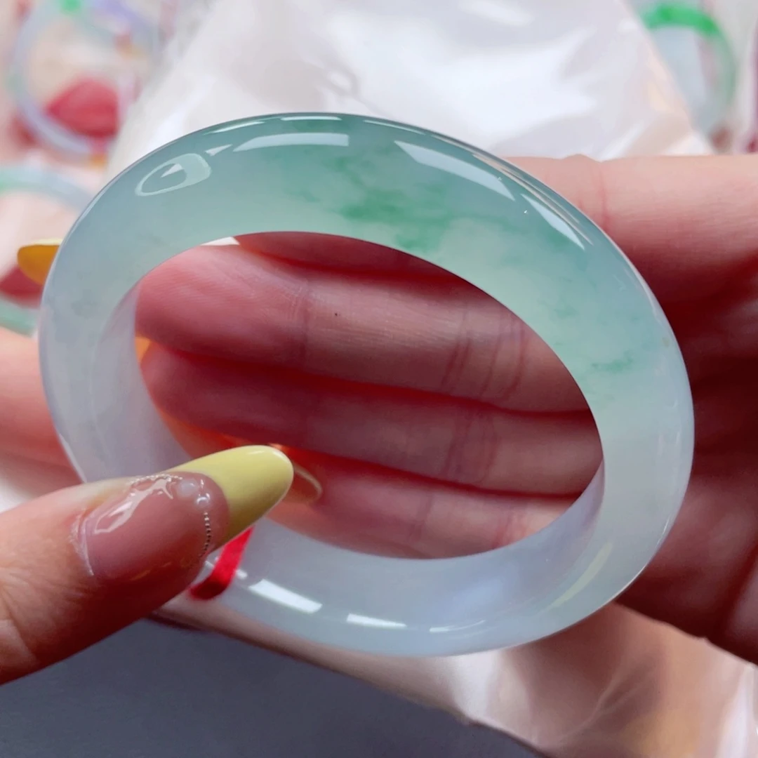 未镶嵌手镯翡翠56.0新中式飘花 冰胶起莹 古典韵味 29号