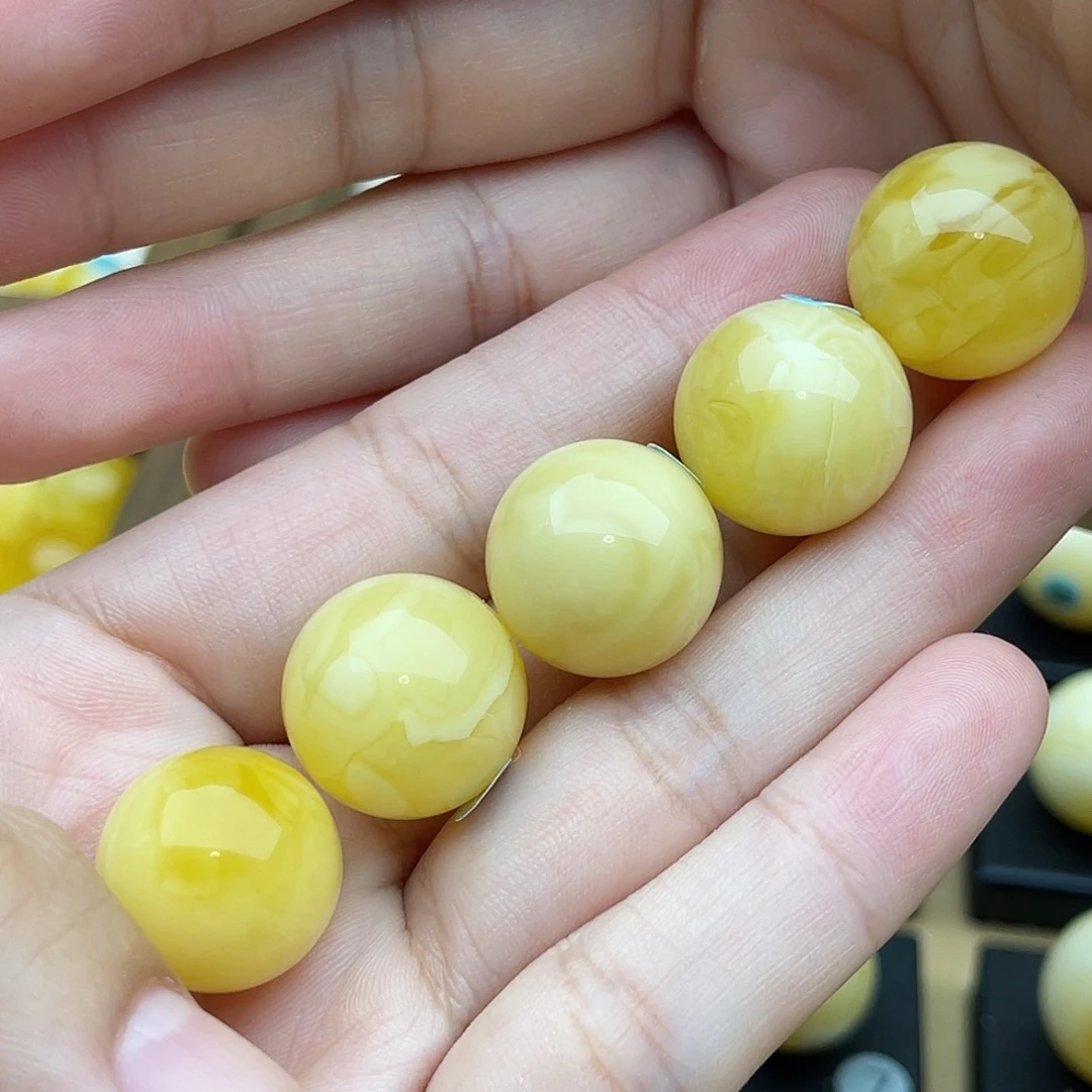 裸石琥珀未镶嵌柴*棍蜜蜡圆珠梦