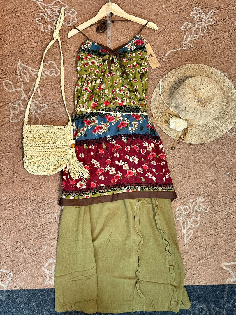 十三复古Studio【备注编码】no退换【不备注随机发】吊带裙