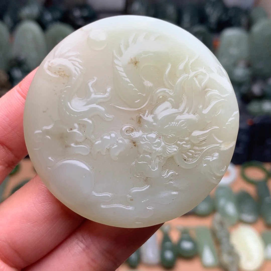 和田玉未镶嵌颈饰挂件74