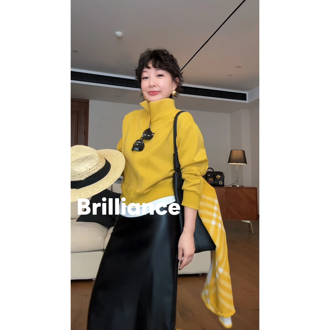 BRC 【灿然】25年新款秋季氛围感时尚百搭长袖卫衣