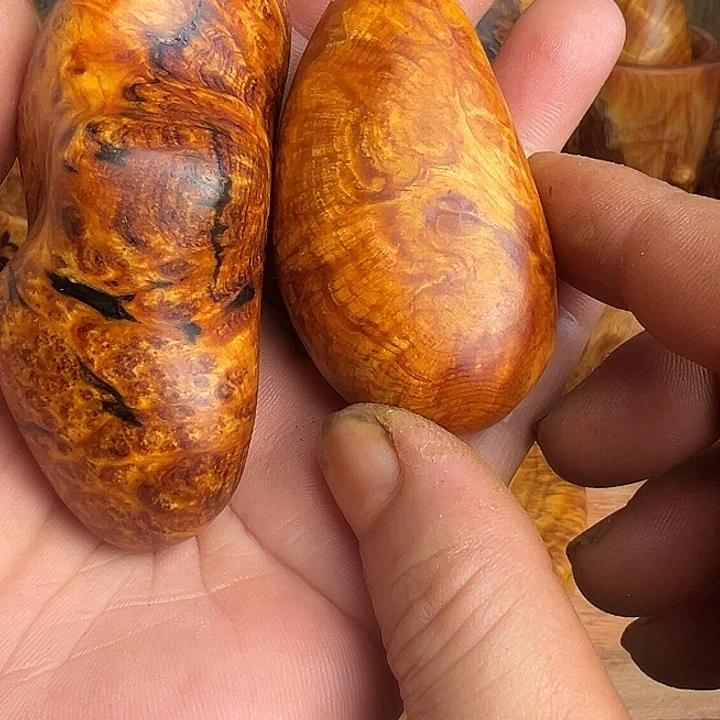 王***）无事牌松木（琥珀木）