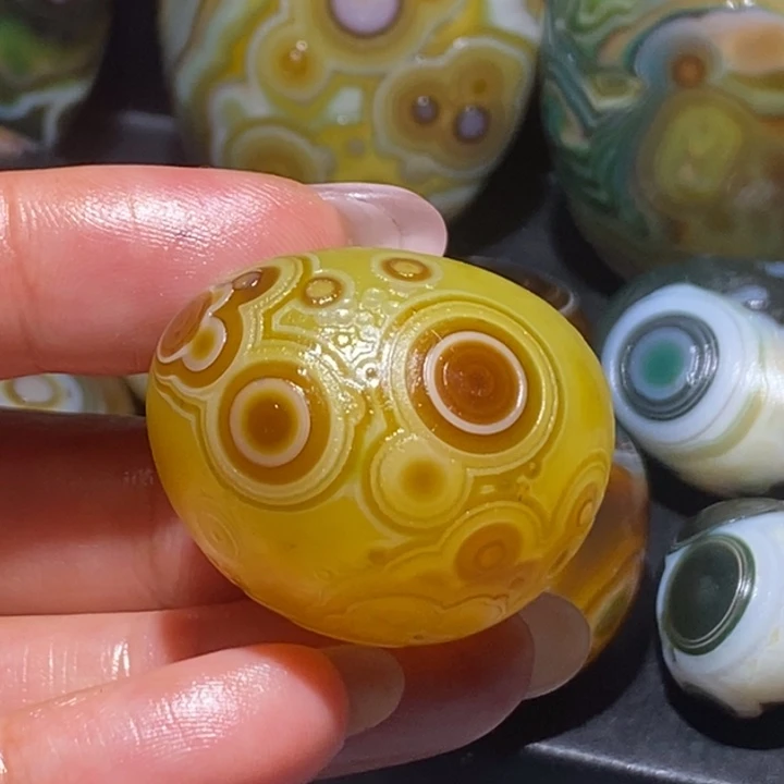 玛瑙/玉髓未镶嵌珠宝奇石94