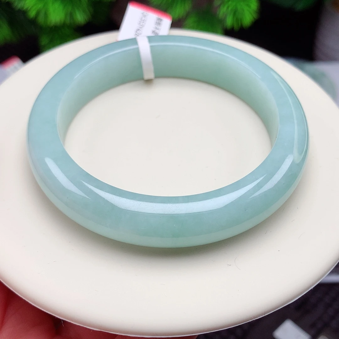 翡翠未镶嵌手镯56圈