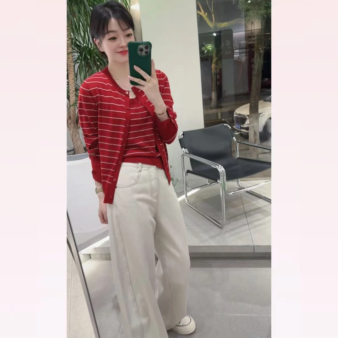春苗女装   条纹两件套上衣     秋款时尚设计感针织衫