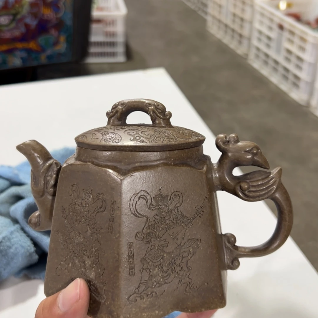 老厂紫砂壶一件！