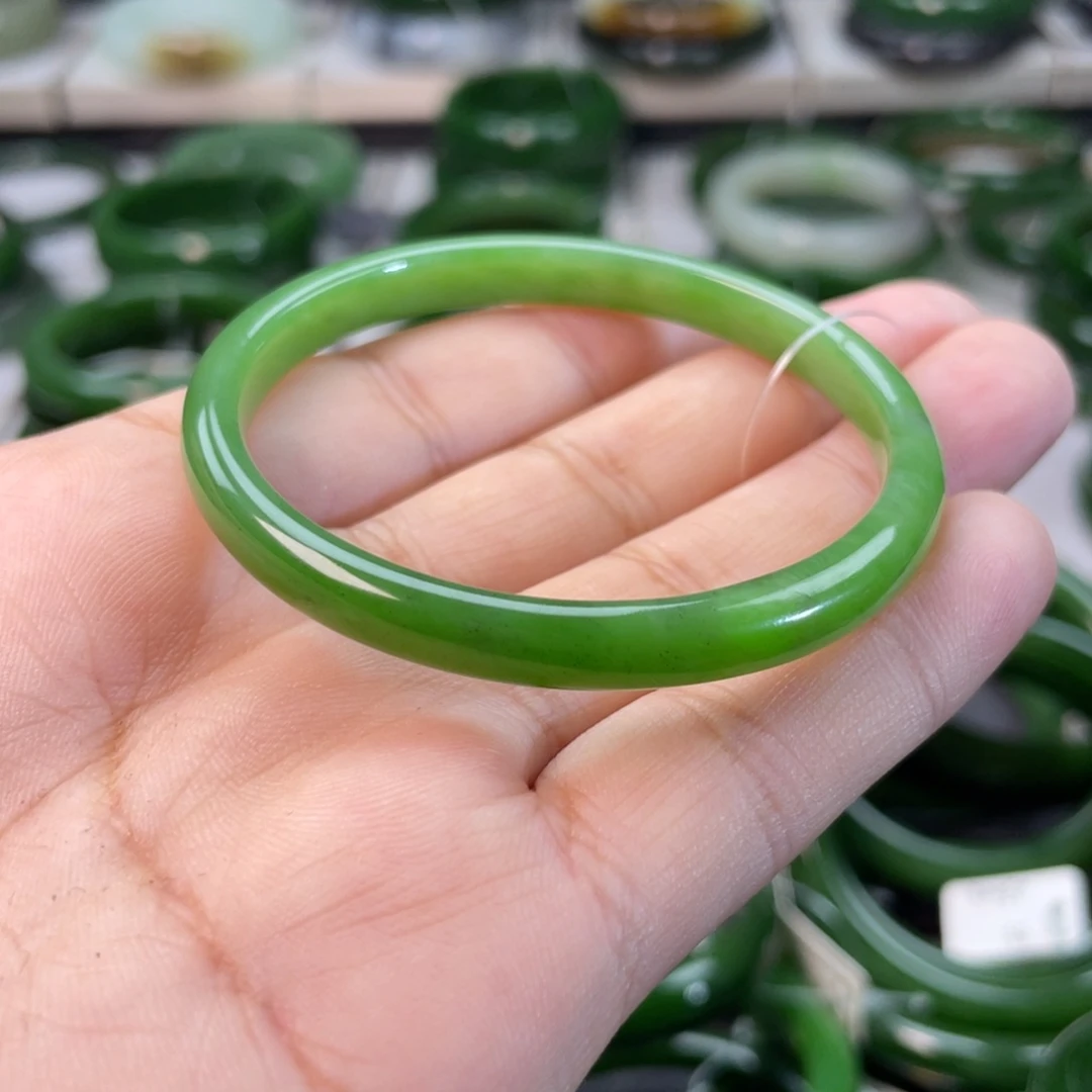 和田玉（碧玉）手镯未镶嵌