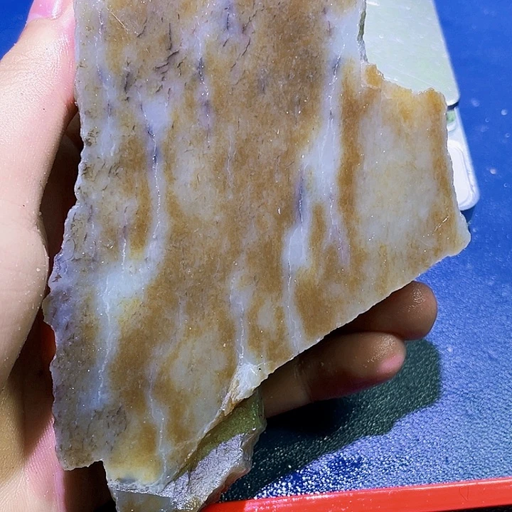 未镶嵌和田玉（糖玉）珠宝半成品