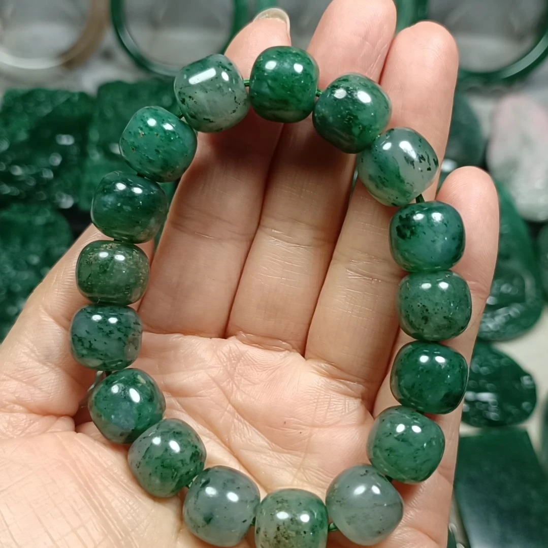 独山玉未镶嵌手串