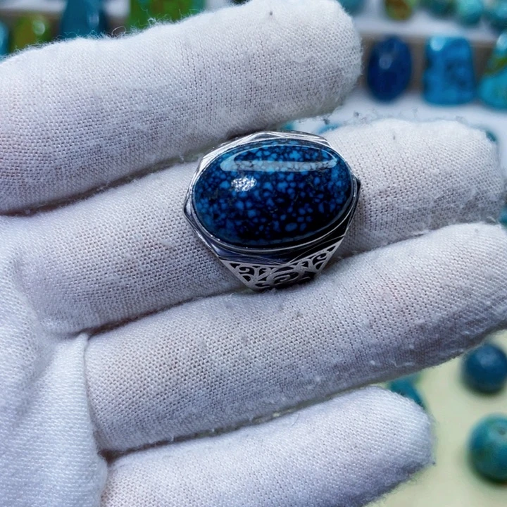 绿松石未镶嵌饰品