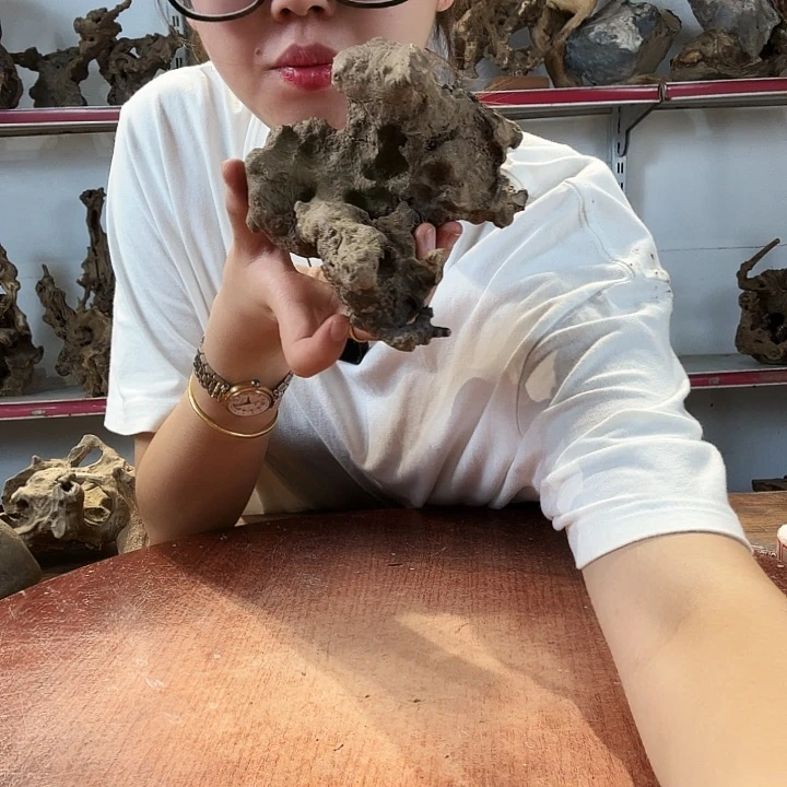 顺***利香榧木黄荆随形摆件底座