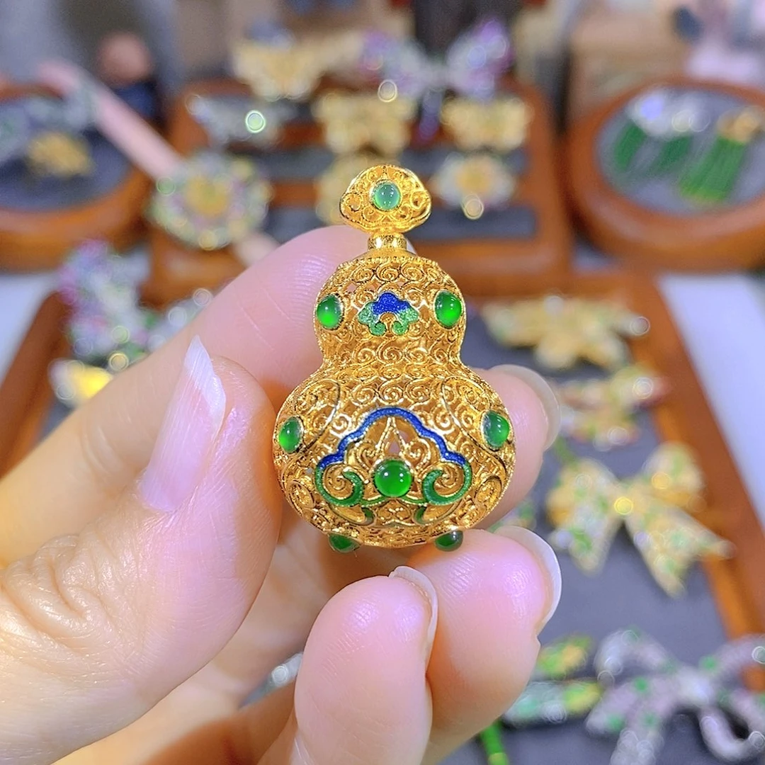 颈饰银S925镶嵌翡翠