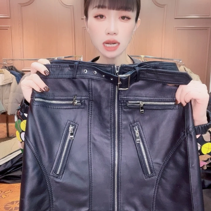 120……130斤皮短裙