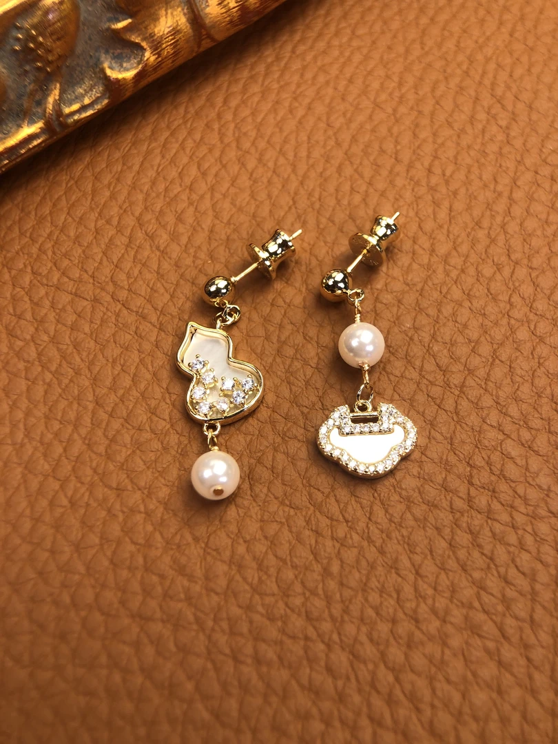 铜合金耳饰 A5631 如意葫芦