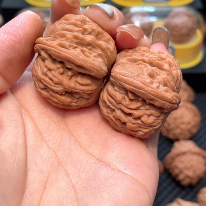 汉高楼3.7全品无修。