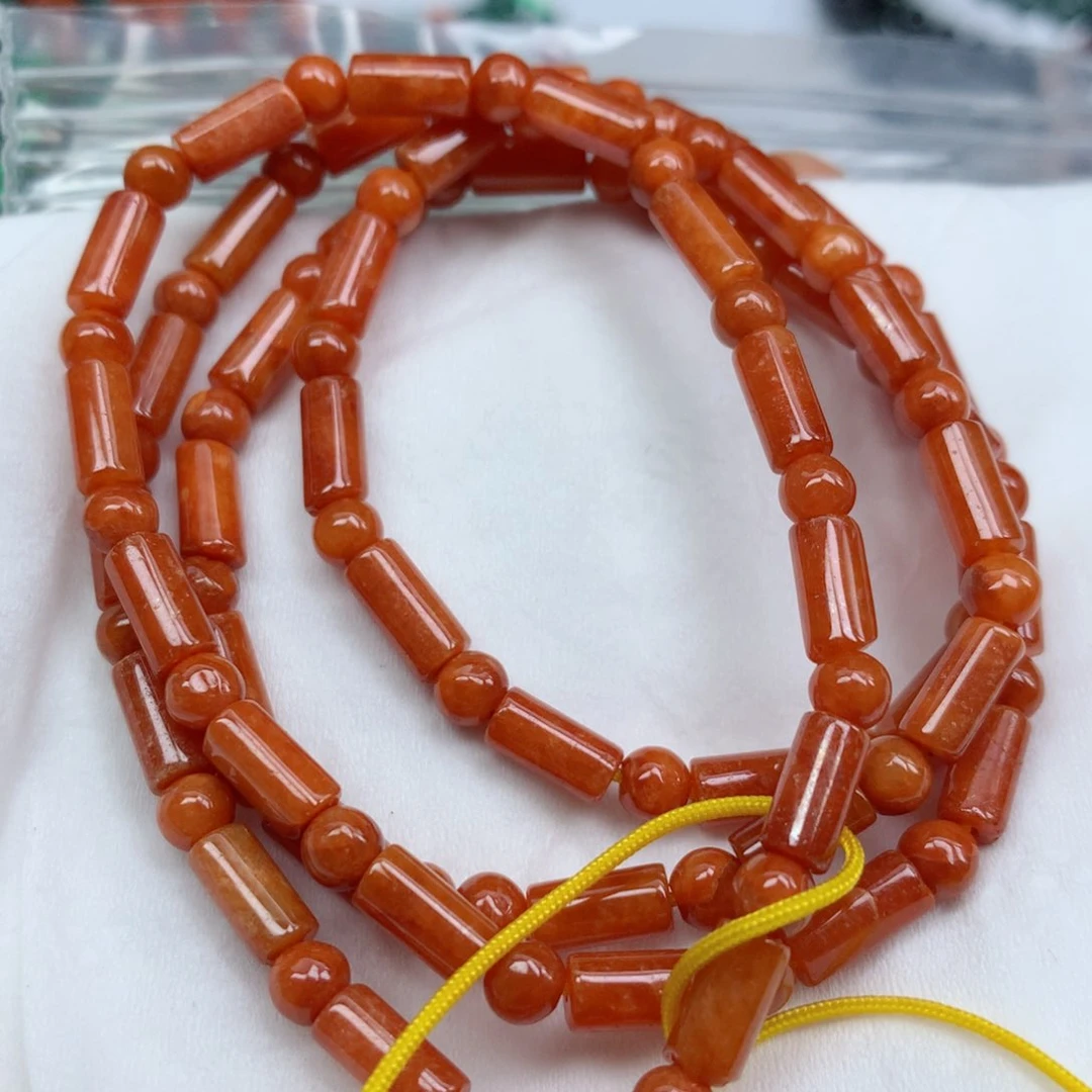 翡翠颈饰未镶嵌珠子