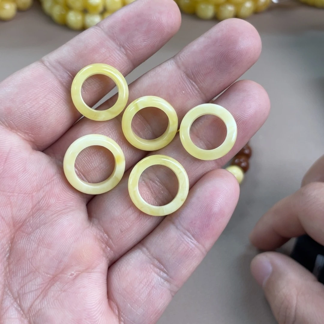 琥珀裸石未镶嵌001多样性发其一