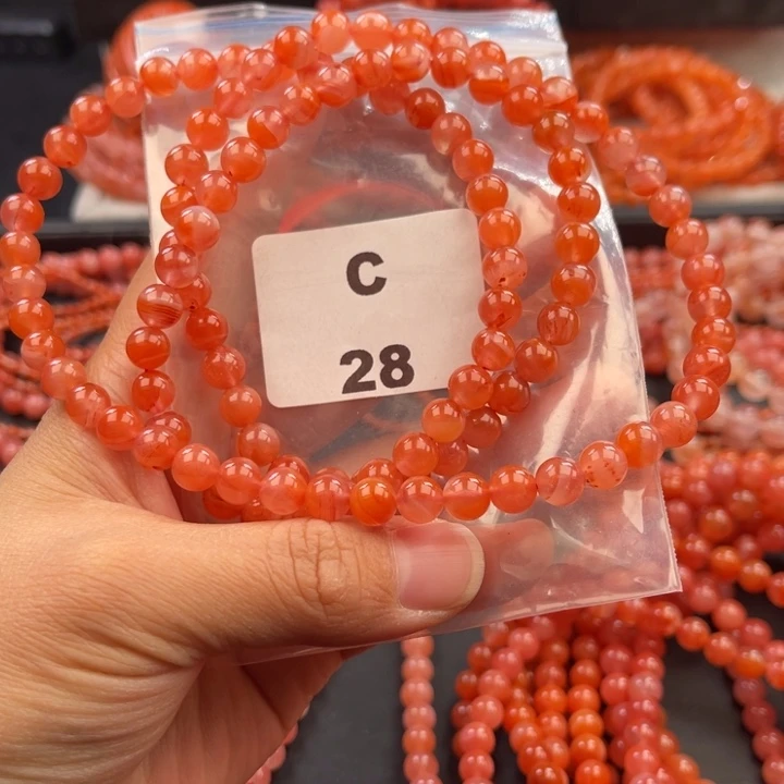 南红玛瑙未镶嵌多样性发货默认微瑕称重7mm