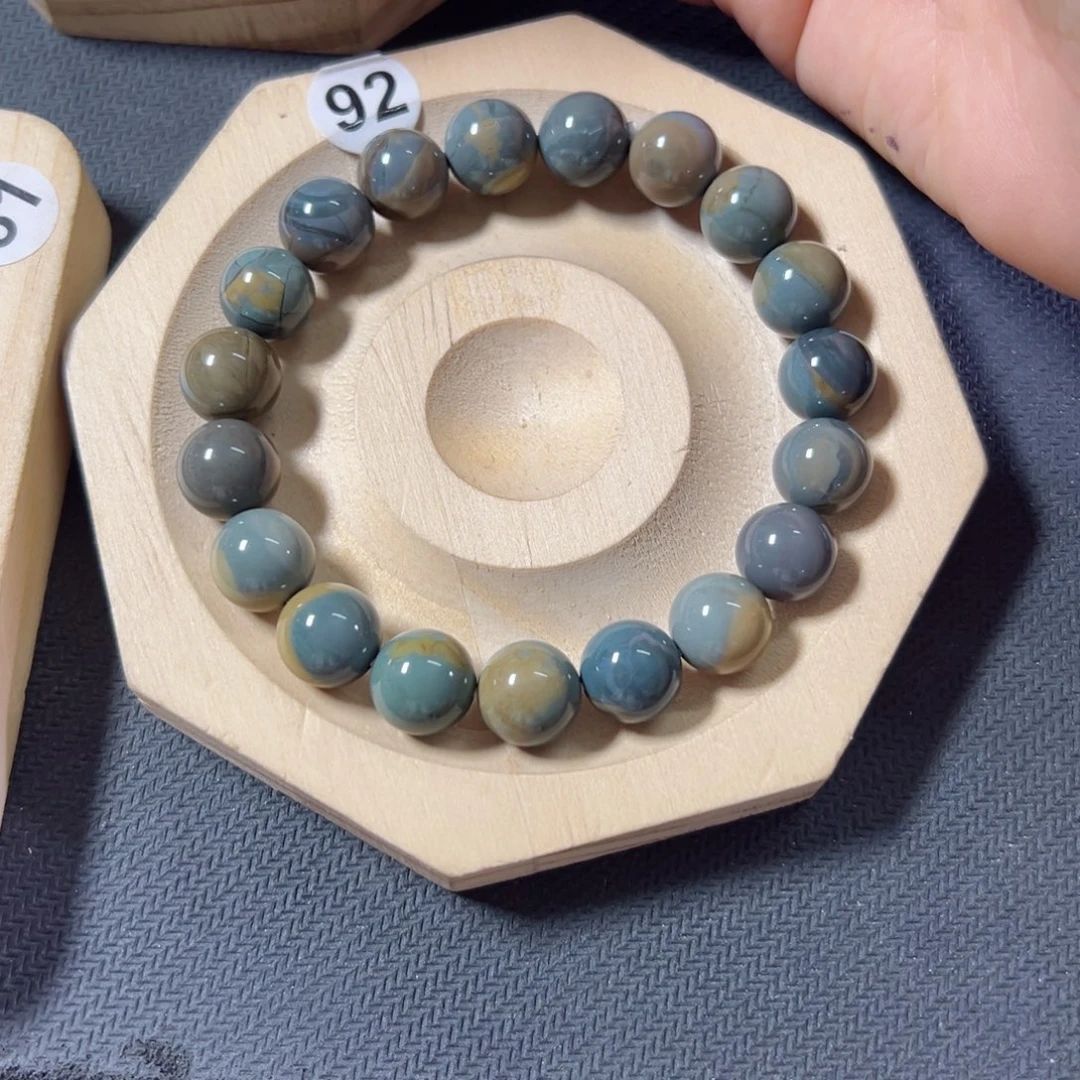 澜***羽未镶嵌手链石英质玉111
