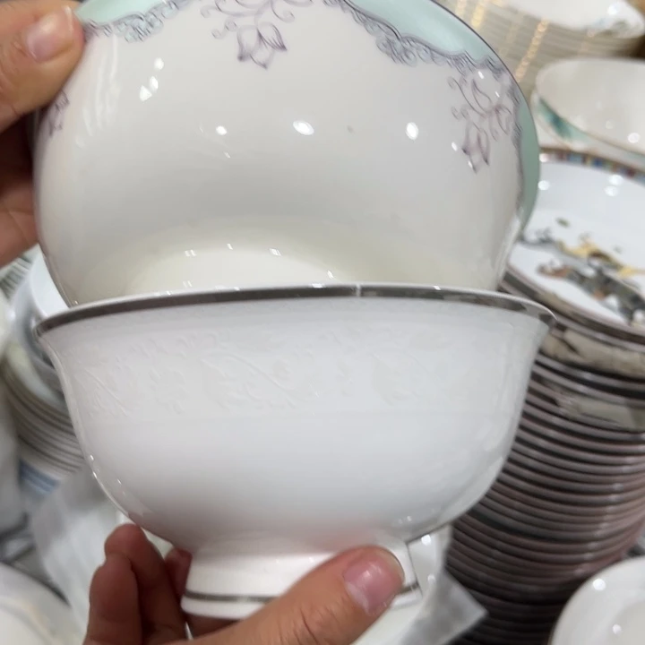 瓷片六寸面碗二个微瑕