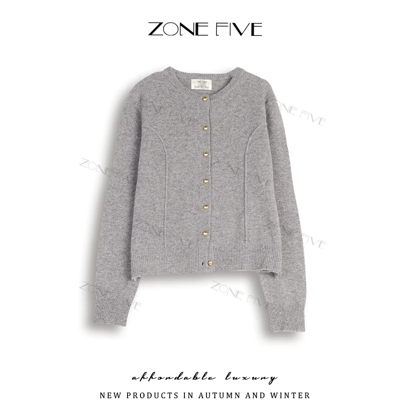 【zonefive】新款时尚毛衣厚款长袖毛针织衫刺绣针织开衫百搭女装