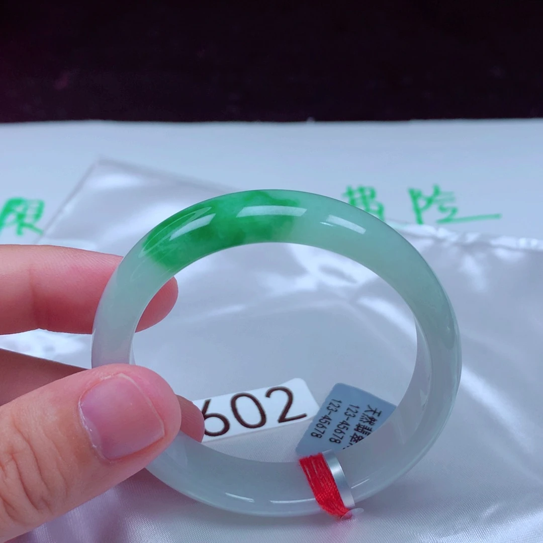 未镶嵌手镯翡翠缅甸天然A货翡翠手镯52