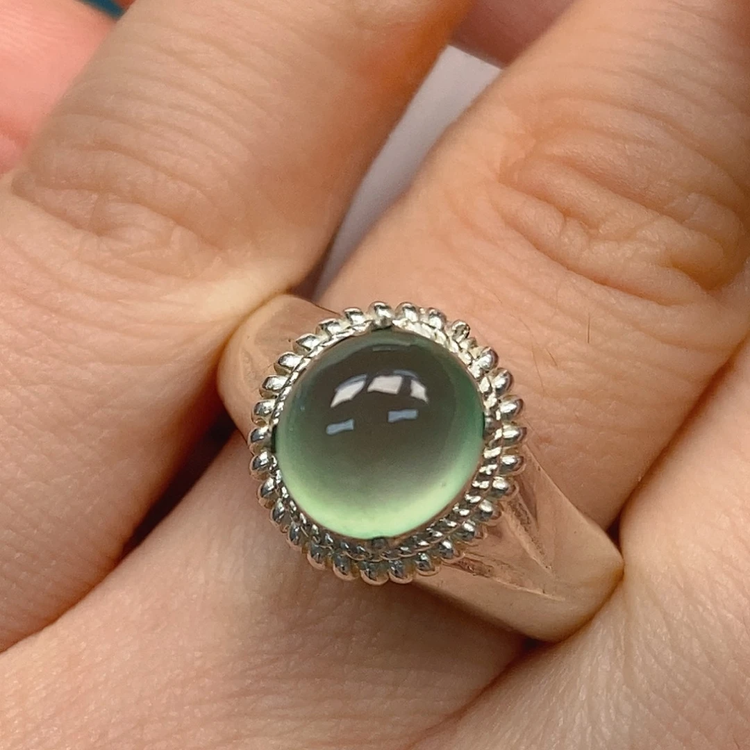 翡翠未镶嵌戒指翡翠蛋面