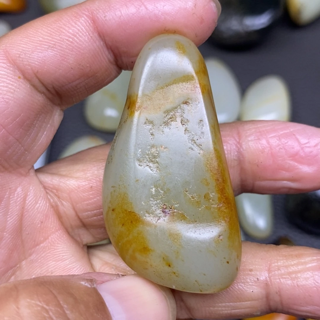 和田玉（糖玉）挂件未镶嵌