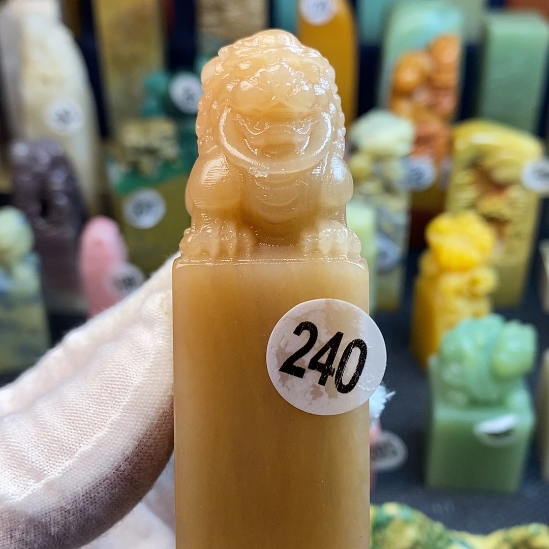 云南石篆刻艺术家的作品