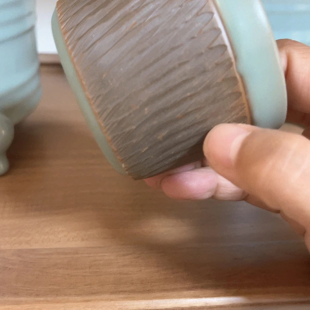 王***娘杯子仿古的风格也有不同寻常色彩
