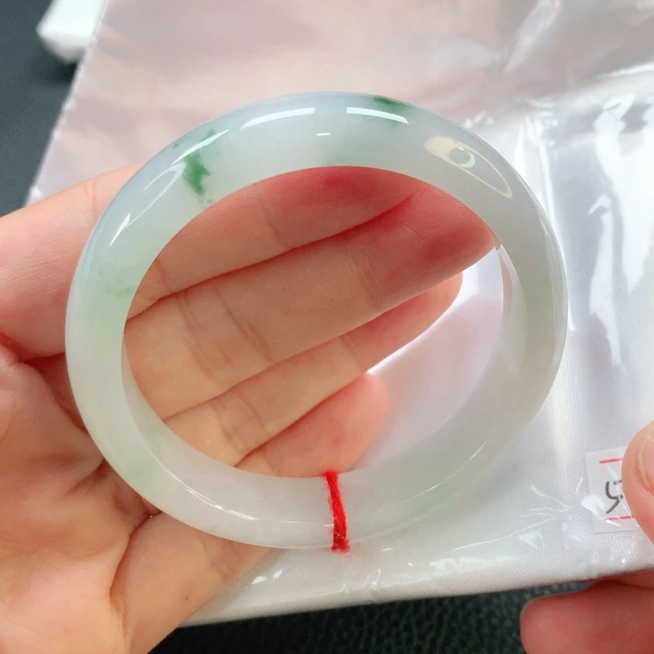 翡翠手镯未镶嵌54正