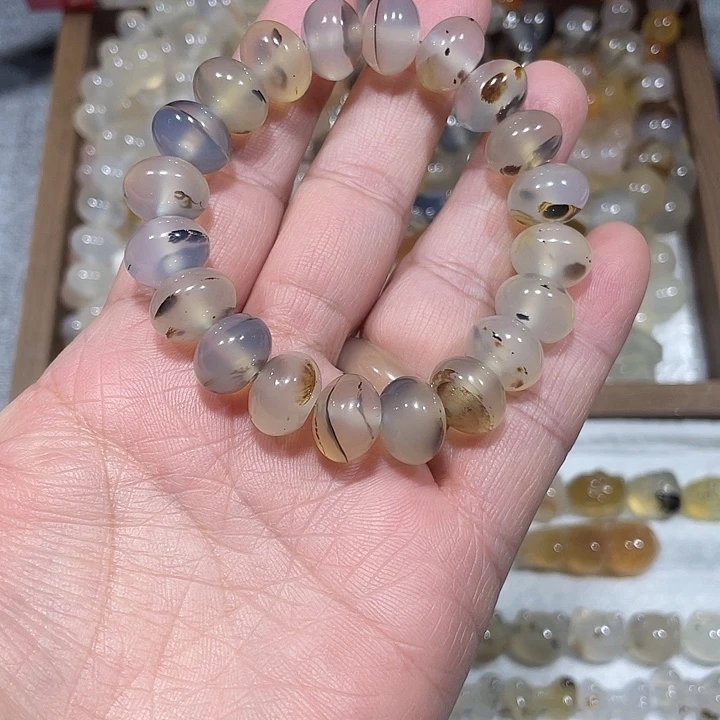 玛瑙/玉髓合金颈饰