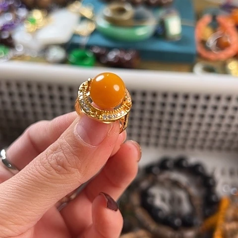 吊坠滴血莲花菩提