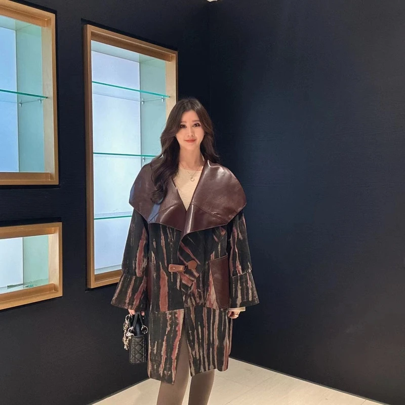 LL【女王优选】轻奢高端时尚气质设计师皮衣外套7602网红复古休闲